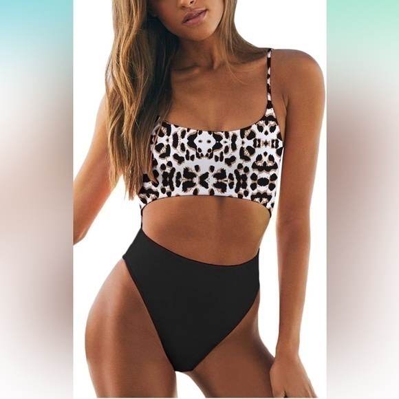 Meyeeka || Women’s Scoop Neck Cut Out Front Lace Up Back High-Cut Monokini - Picture 1 of 6
